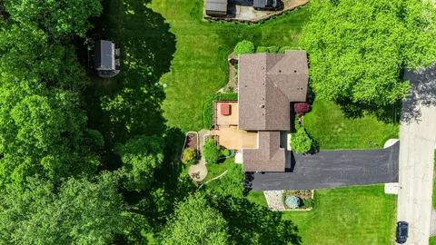 320 Woodview Dr, Springfield, OH 45504 photo 31