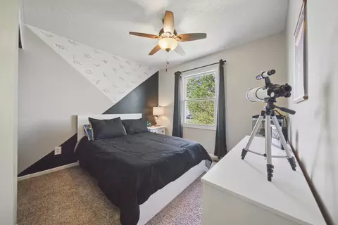 Bedroom - 4097 Garrard Dr, Obetz, OH 43207 photo 5 of 5