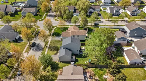 View/Area - 4097 Garrard Dr, Obetz, OH 43207 photo 6 of 9