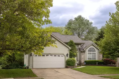 7711 Eagle Creek Dr, Pickerington, OH 43147