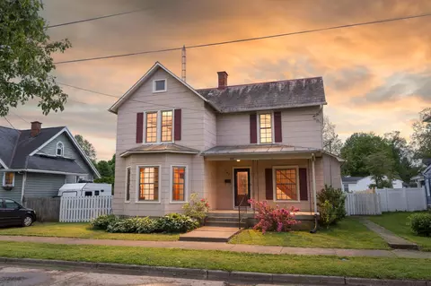 302 Oak St, Mount Vernon, OH 43050