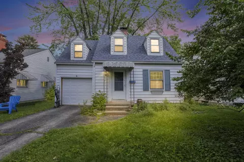 104 W Rathbone Ave, Columbus, OH 43214