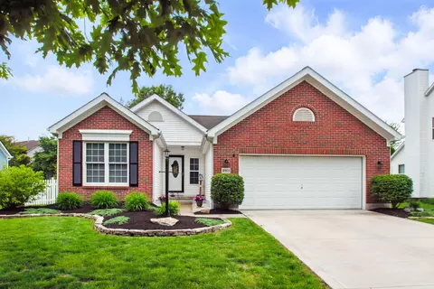4989 Edgeley Dr, Hilliard, OH 43026