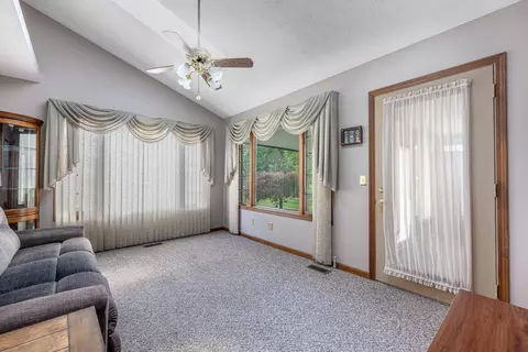 Living - 1775 Fox Ridge Dr, Springfield, OH 45503 photo 2 of 2