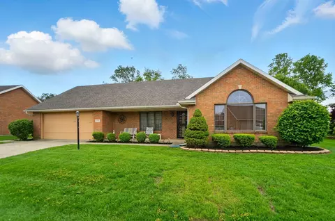 Exterior - 1775 Fox Ridge Dr, Springfield, OH 45503 photo 12 of 13