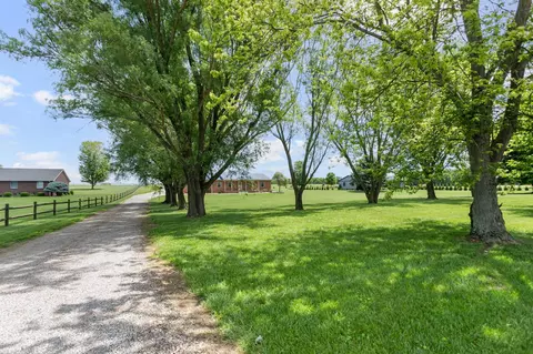29938 Wolfe Rd, Circleville, OH 43113 photo 61