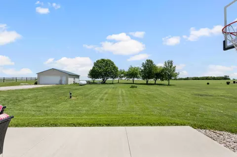 29938 Wolfe Rd, Circleville, OH 43113 photo 10