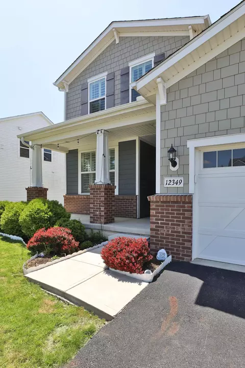 12349 Ebright Ln, Pickerington, OH 43147 photo 2