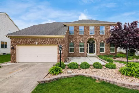 56 Dellenbaugh Loop, Pataskala, OH 43062