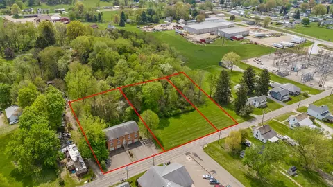 Na Pleasant Valley Drive, Coshocton, OH 43812