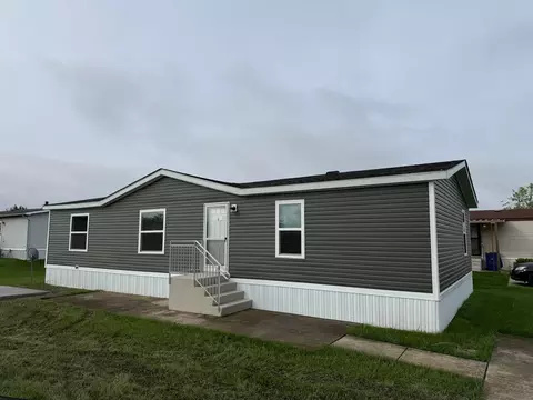 45 Winter Pine Dr, Delaware, OH 43015