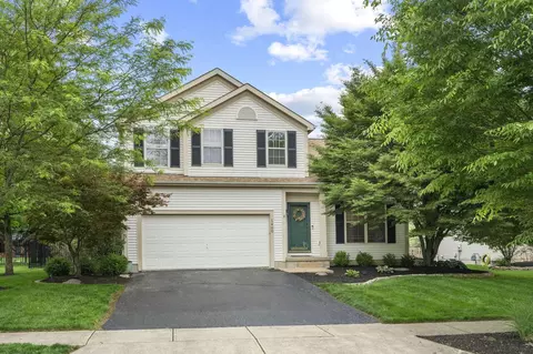 1400 Wild Horse Dr, Grove City, OH 43123