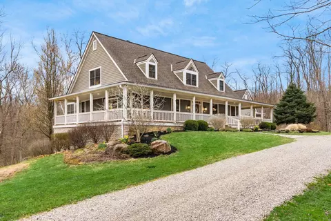 3937 Headleys Mill Rd SW, Pataskala, OH 43062