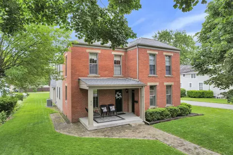 228 Front St, Groveport, OH 43125