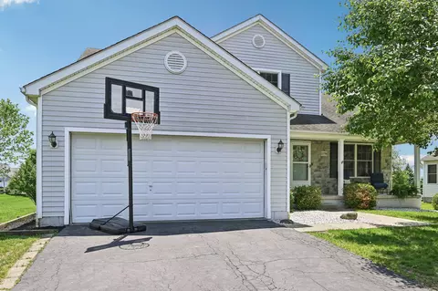 11796 Chanticleer Dr NW, Pickerington, OH 43147