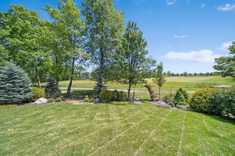 Exterior - 272 Trail E, Pataskala, OH 43062 photo 9 of 12