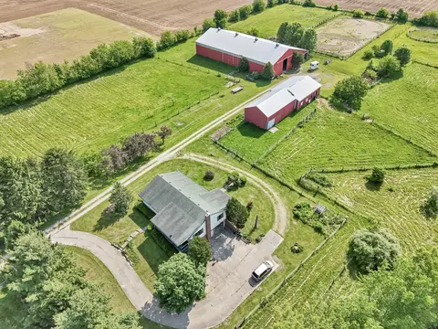 1210 Nash Rd, Xenia, OH 45385