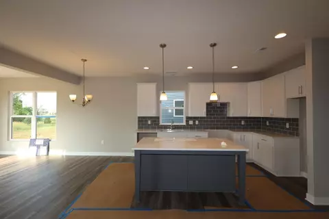 Kitchen - 7018 Unitas Loop, Powell, OH 43065 photo 1 of 2