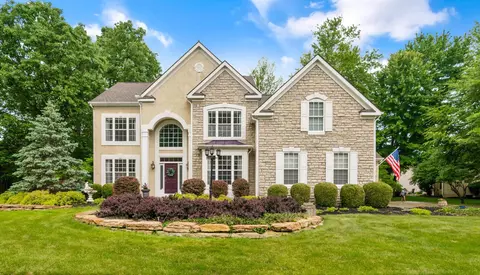 374 Nathan Dr, Powell, OH 43065