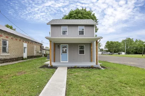 Exterior - 8990 Water St, Orient, OH 43146 photo 2 of 4