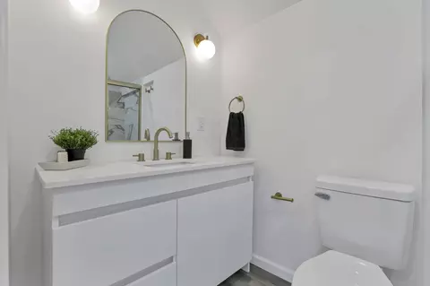 Bath - 8990 Water St, Orient, OH 43146 photo 6 of 7