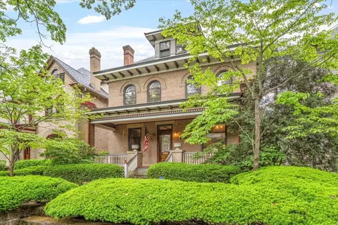 355 W 7th Ave, Columbus, OH 43201