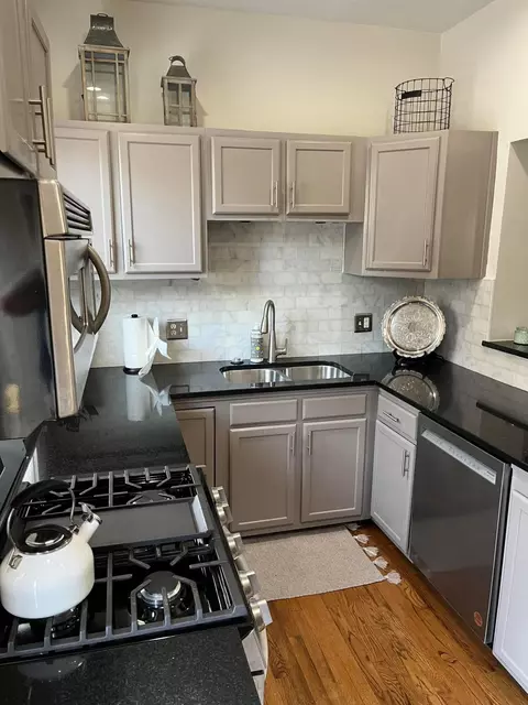 Kitchen - 323 E Kossuth St, Columbus, OH 43206 photo 1 of 3