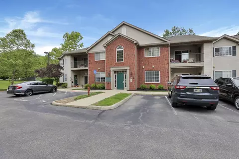 108 Shelbourne Forest Way, Delaware, OH 43015