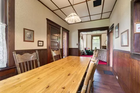 Dining - 162 W Main St, Waldo, OH 43356 photo 4 of 5
