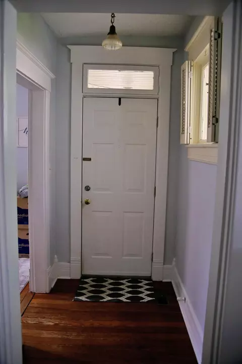 Entry Way - 632 E 5th Ave, Lancaster, OH 43130 photo 1 of 1