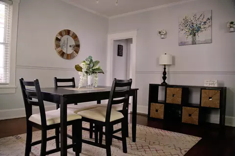 Dining - 632 E 5th Ave, Lancaster, OH 43130 photo 3 of 5