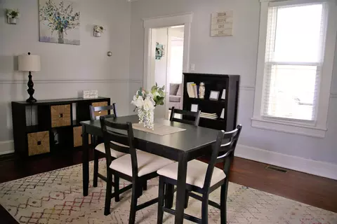 Dining - 632 E 5th Ave, Lancaster, OH 43130 photo 5 of 5
