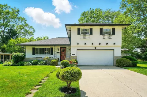 723 W Winmar Pl, Westerville, OH 43081