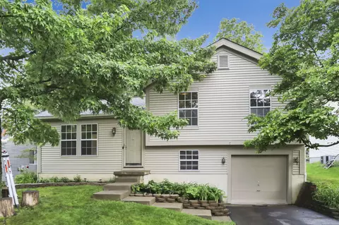 3523 Frenchpark Dr, Columbus, OH 43231