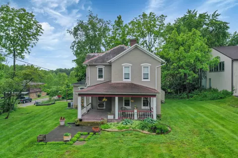 1904 Cedar Hill Rd, Lancaster, OH 43130
