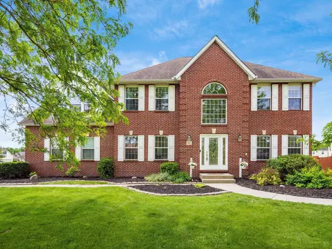 80 Penrod Ave, Pataskala, OH 43062