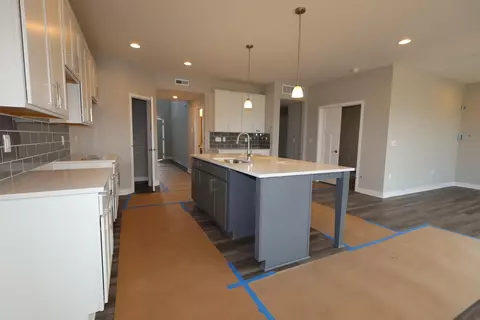 Kitchen - 7006 Unitas Loop, Powell, OH 43065 photo 3 of 3