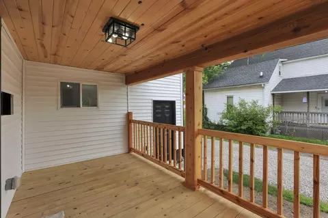 Exterior - 672 Silver St, Marion, OH 43302 photo 5 of 17