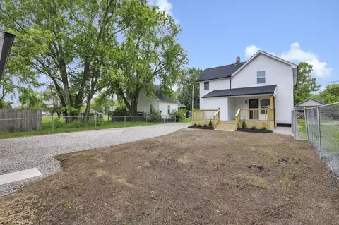 Exterior - 672 Silver St, Marion, OH 43302 photo 15 of 17