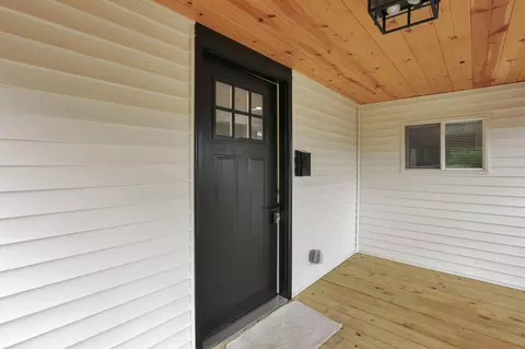 Exterior - 672 Silver St, Marion, OH 43302 photo 8 of 17