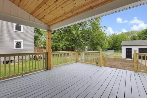 Exterior - 672 Silver St, Marion, OH 43302 photo 12 of 17