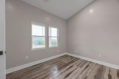 Bedroom - 13567 Magers Rd, Howard, OH 43028 photo 1 of 9