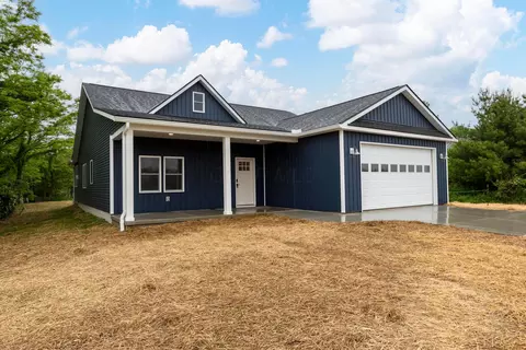 Exterior - 13567 Magers Rd, Howard, OH 43028 photo 2 of 6