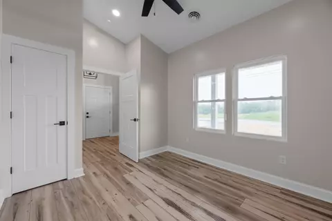 Entry Way - 13567 Magers Rd, Howard, OH 43028 photo 1 of 4