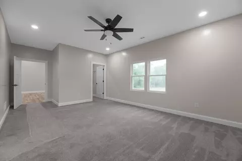 Bedroom - 13567 Magers Rd, Howard, OH 43028 photo 9 of 9