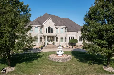13931 Whispering Ct, Pickerington, OH 43147