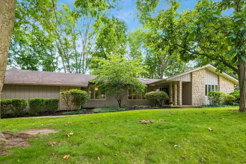 1425 Park Ridge Dr, Columbus, OH 43235