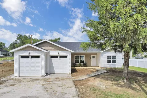 13081 Dogwood Rd NE, Thornville, OH 43076