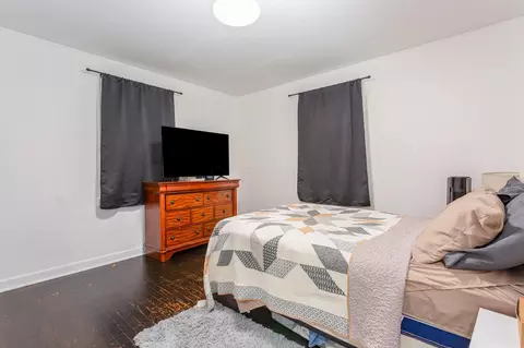 Bedroom - 12 E Vine St, Jackson, OH 45640 photo 2 of 2