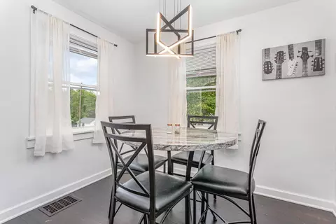 Dining - 12 E Vine St, Jackson, OH 45640 photo 1 of 1